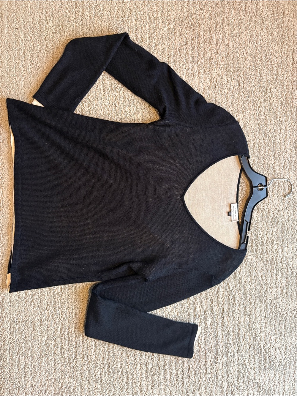 Tahari Black Scoop Neck Long Sleeve Knit Sweater